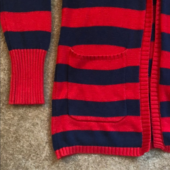 Blue and red sweater - Picture 5 of 5